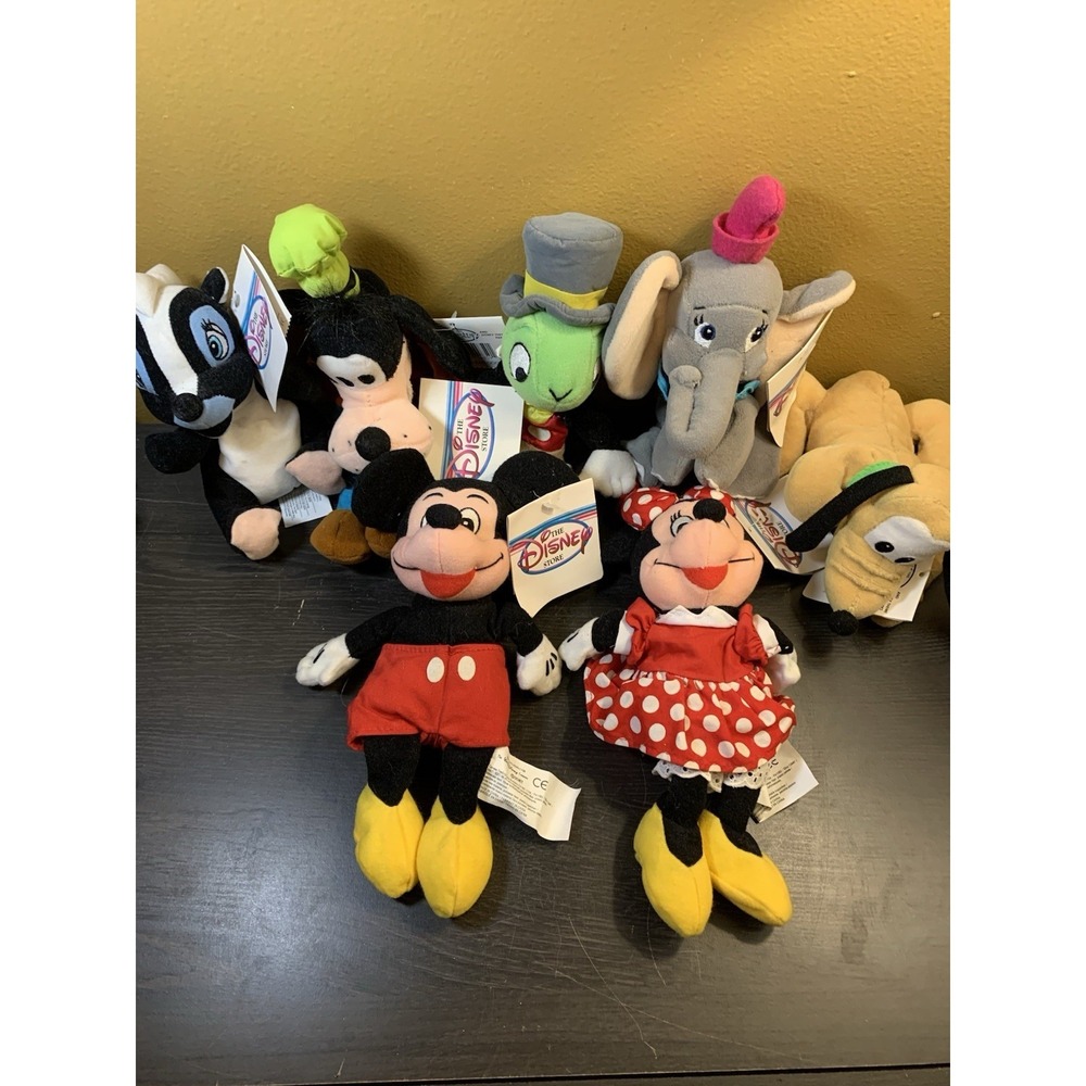 Lot Of 7 Disney Store Mini Bean Bag Plush, Mickey Minnie Pluto Dumbo Goofy